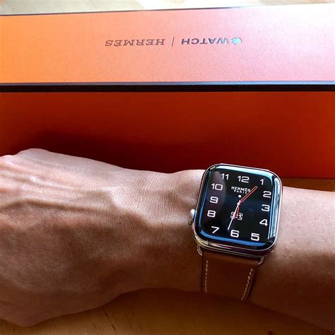 3370304662446471 hermes|luxe Hermes Apple Watch Series 10 hands on .